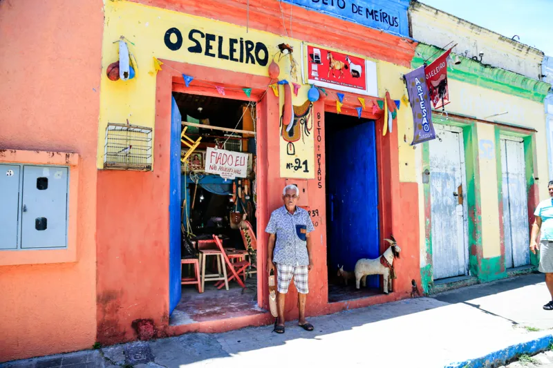 Beto de Meirus, o artista alagoano que se diz "Escravo do Amor"