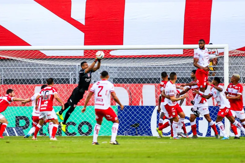 Com gol de Anselmo Ramon, CRB vence Vila Nova e deixa o Z4 da Série B: 1 a 0