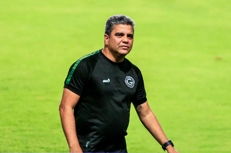 No Rei Pelé, CRB tem invencibilidade de 15 jogos quebrada em derrota para o Goiás: 1 a 0
