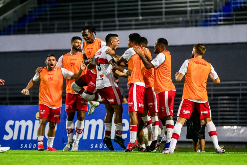 Galo conquistou a vaga na final com vitória de virada