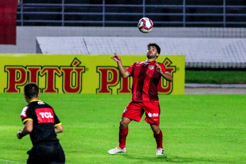 CRB bate o Confiança por 3 a 2 e conquista a primeira vitória em casa na Série B