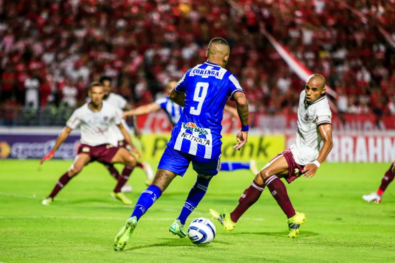 No segundo clássico do ano, CRB e CSA ficam no empate por 1 a 1, pelo Nordestão