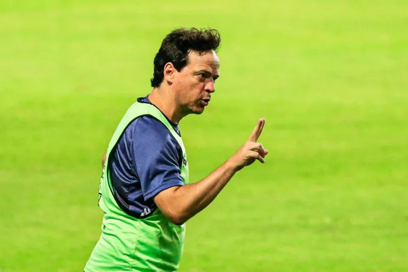 CRB ressurge nos minutos finais e consegue empate de 1 a 1 contra o Vasco