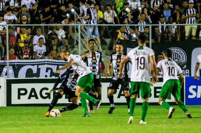 ASA vence Murici em jogo cheio de expulsos e está na final do Alagoano