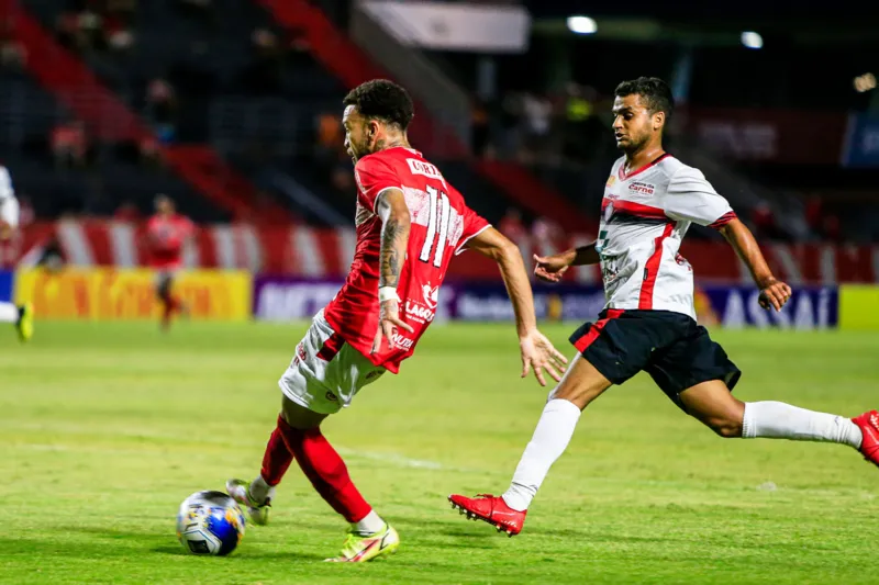 CRB bate o Moto Club por 2 a 0 e garante vaga na Copa do Nordeste 2022