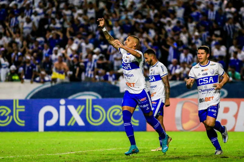 Em mais uma bela atuação, Barcelos foi o cara do CSA na partida