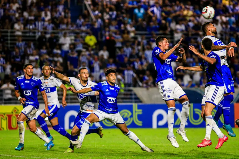 CSA reage no 2º tempo e arranca empate com o líder Cruzeiro, no Rei Pelé: 1 a 1
