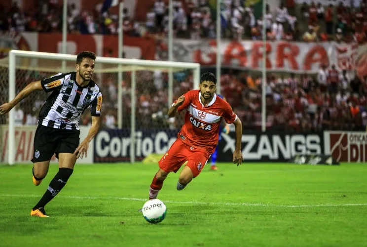CRB e Tupi se enfrentaram no Estádio Rei Pelé