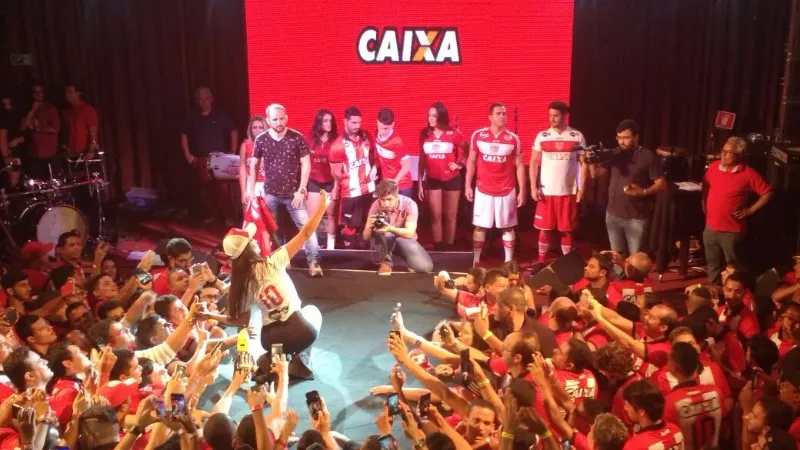 CRB apresentou o uniforme para a temporada 2017