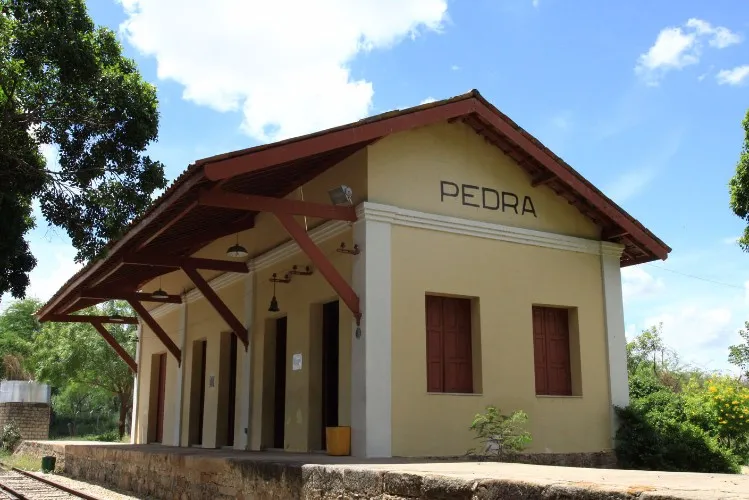 Fundada em 1913, pelo desbravador Delmiro Gouveia, a usina encerrou as atividades em 1960