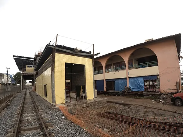 Prefeitura promete revitalizar área esquecida e dominada pelo comércio marginal no centro da capital