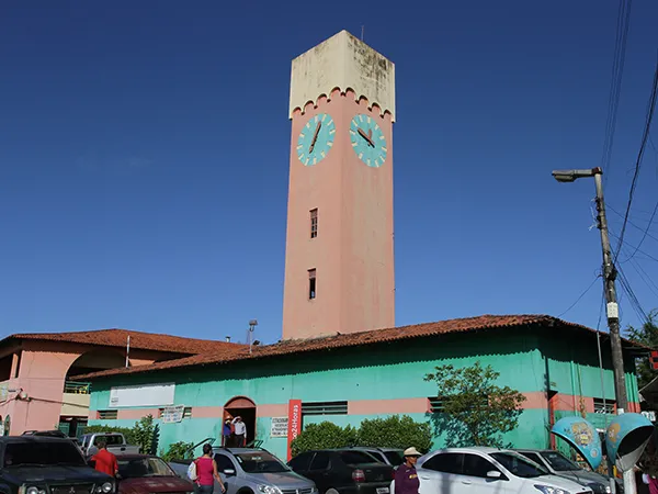 Prefeitura promete revitalizar área esquecida e dominada pelo comércio marginal no centro da capital