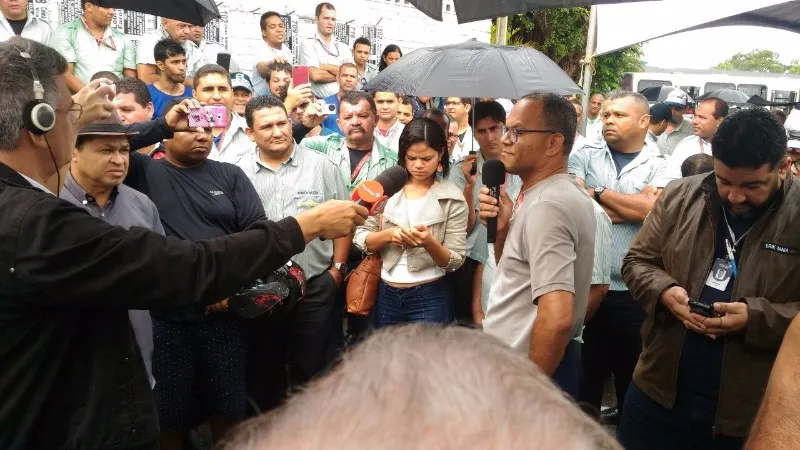 Reunião aconteceu na garagem da empresa São Francisco