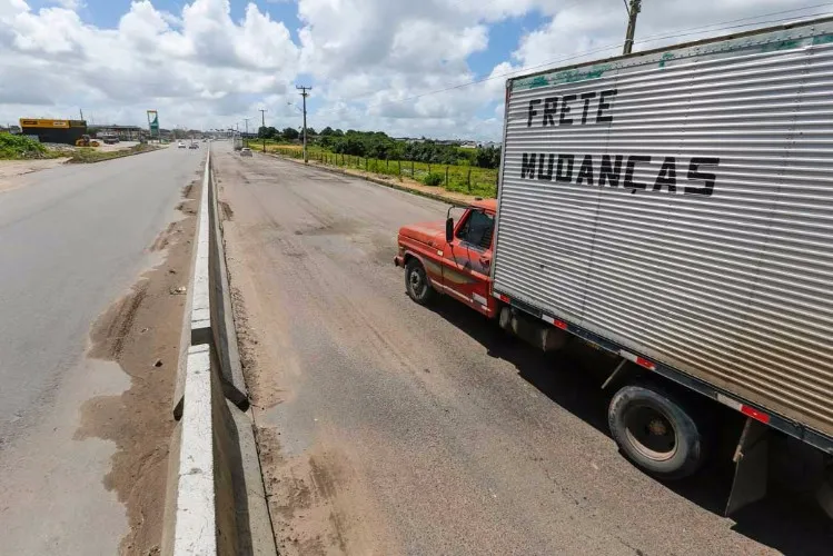 Estradas refletiram os estragos provocados pelas chuvas