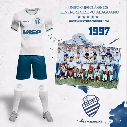 Tom Carvalho está reunindo duas grandes paixões: colorir fotografias antigas e futebol