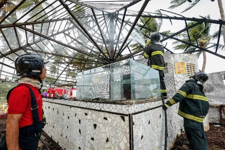 Equipes do Corpo de Bombeiros foram acionadas