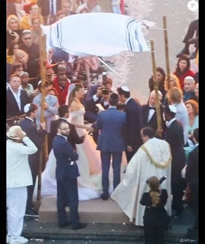 Realizada no Cristo Redentor, a cerimônia seguiu o ritual judaico