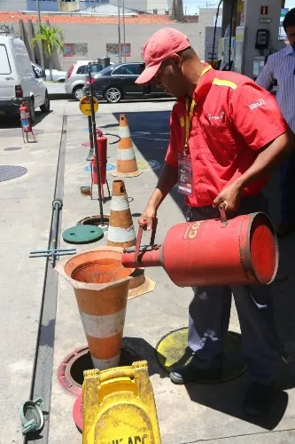 Ministério Público e Agencia Nacional do Petróleo fiscalizam postos de combustíveis em Alagoas  