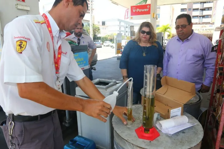 Ministério Público e Agencia Nacional do Petróleo fiscalizam postos de combustíveis em Alagoas  