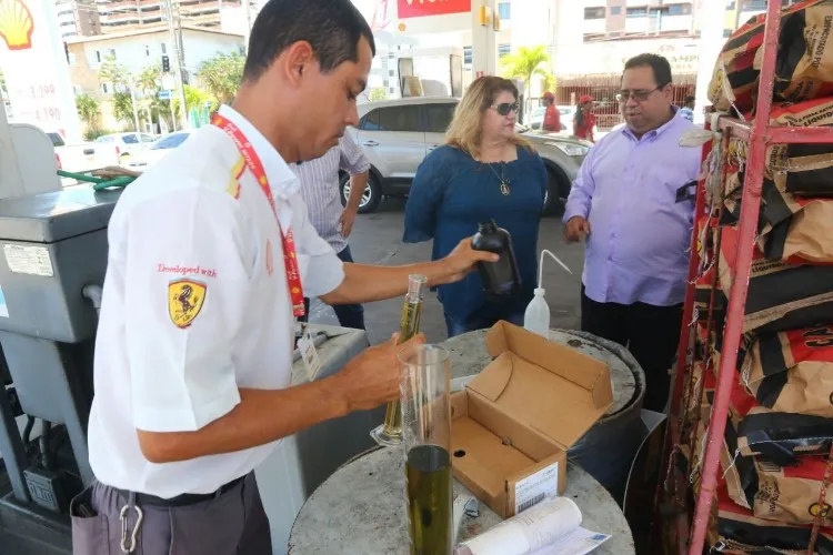 Ministério Público e Agencia Nacional do Petróleo fiscalizam postos de combustíveis em Alagoas  