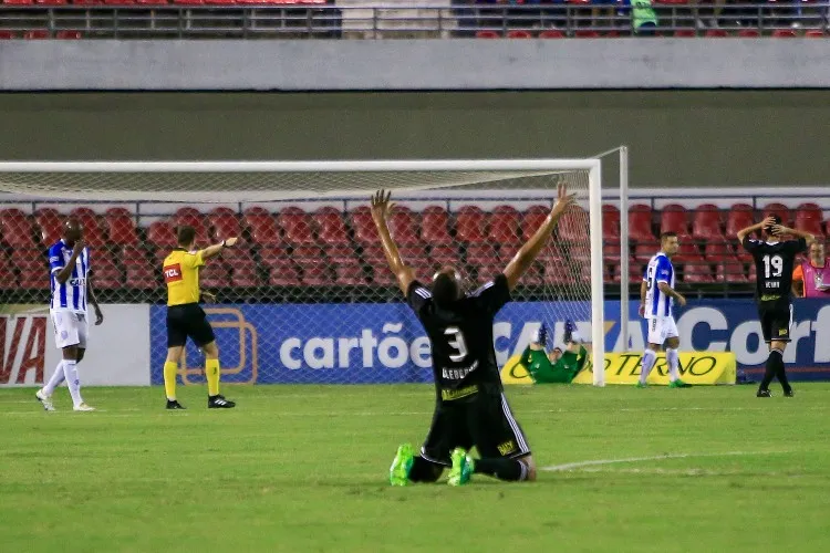 CSA 1x4 Figueirense - 7ª rodada do Campeonato Brasileiro da Série B