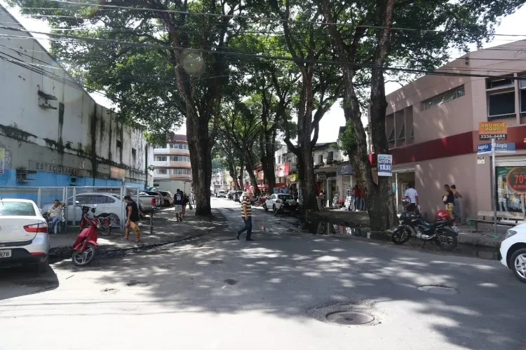 Feirantes do Centro contestam readequação