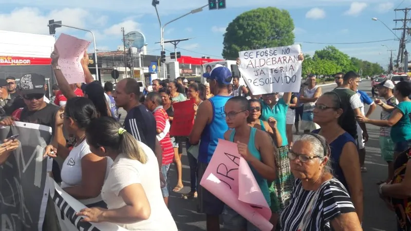 Moradores participam de simulado de evacuação do bairro do Pinheiro