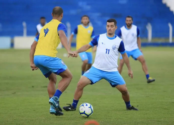Elenco azulino se prepara para jogo de domingo, na vola do Brasileirão da Série A
