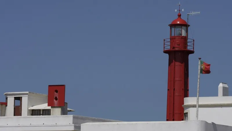 Alagoano percorre mais de 10 mil km para fotografar faróis marítimos dos EUA