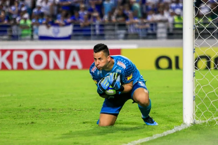 Com gol de Apodi, CSA empata com o Cruzeiro, nos acréscimos