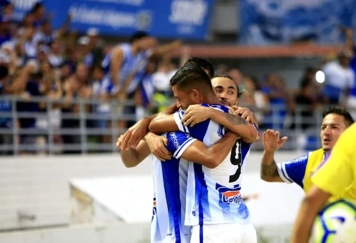 Azulão vence o Vozão por 1 a 0