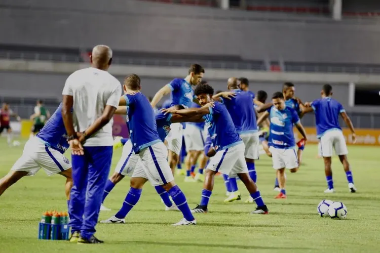 Azulão começa vencendo mas cede o empate: 2 a 2