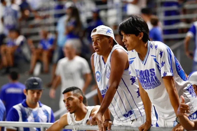 Azulão começa vencendo mas cede o empate: 2 a 2