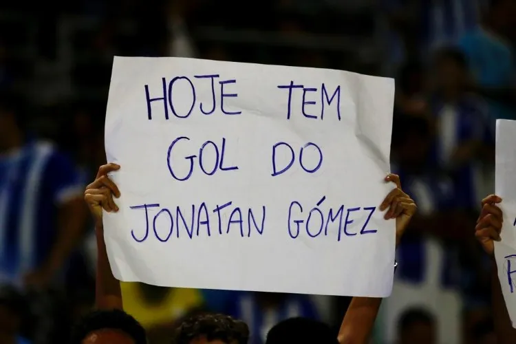 Azulão começa vencendo mas cede o empate: 2 a 2