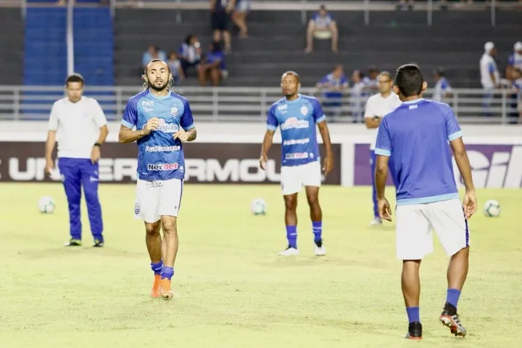 Azulão perde mais uma no Rei Pelé: 1 a 0