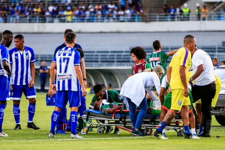 Azulão goleia o Hulk por 4 a 0