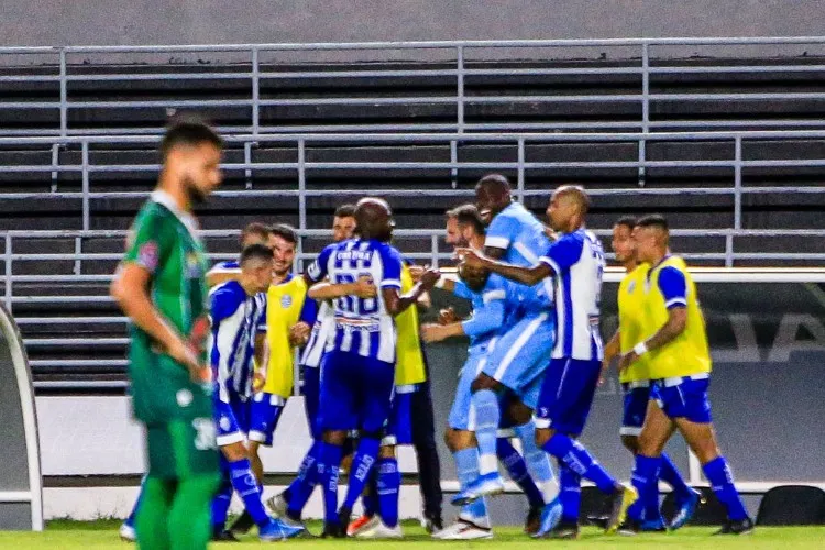 Azulão goleia o Hulk por 4 a 0