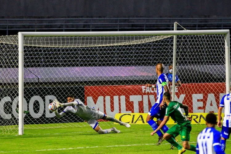 Azulão chega a sétima derrota na Série B do Brasileiro