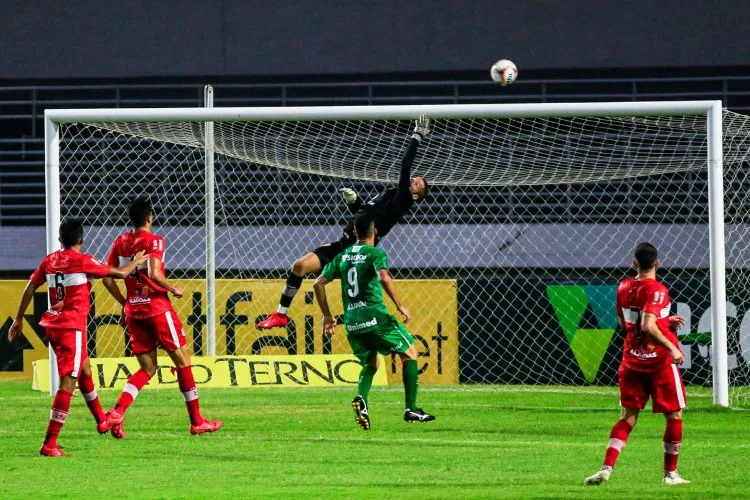Jogo válido pela 9ª rodada da Série B
