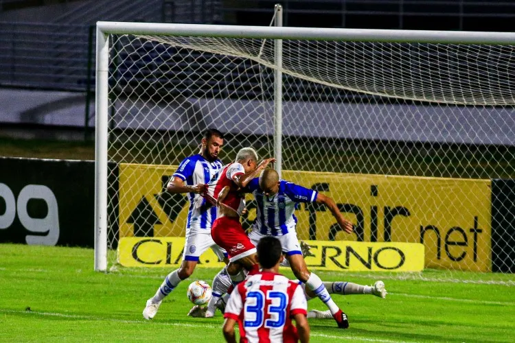 Partida válida pela 19ª rodada do Campeonato Brasileiro da Série B