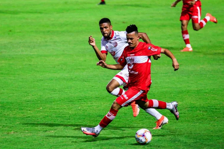 Jogo válido pela 22ª segunda rodada do Campeonato Brasileiro da Série B