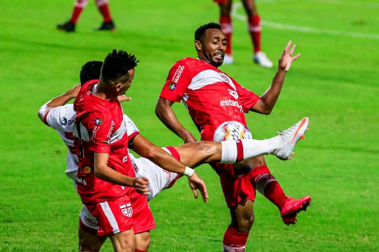 Jogo válido pela 22ª segunda rodada do Campeonato Brasileiro da Série B