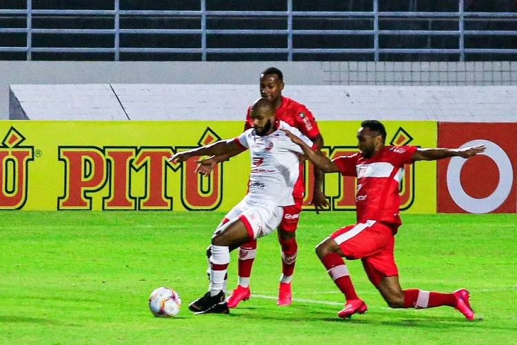 Jogo válido pela 22ª segunda rodada do Campeonato Brasileiro da Série B