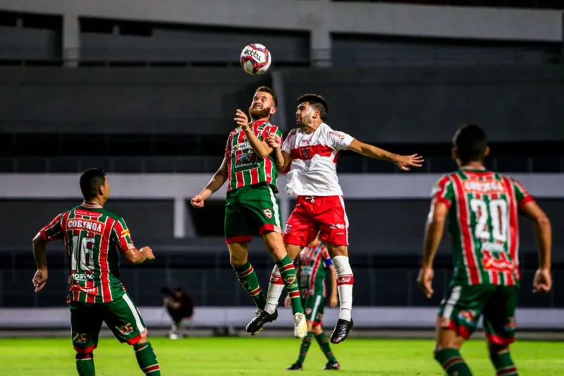 Em duelo equilibrado, CRB e CSE empatam em 1 a 1 no Rei Pelé pelo Alagoano