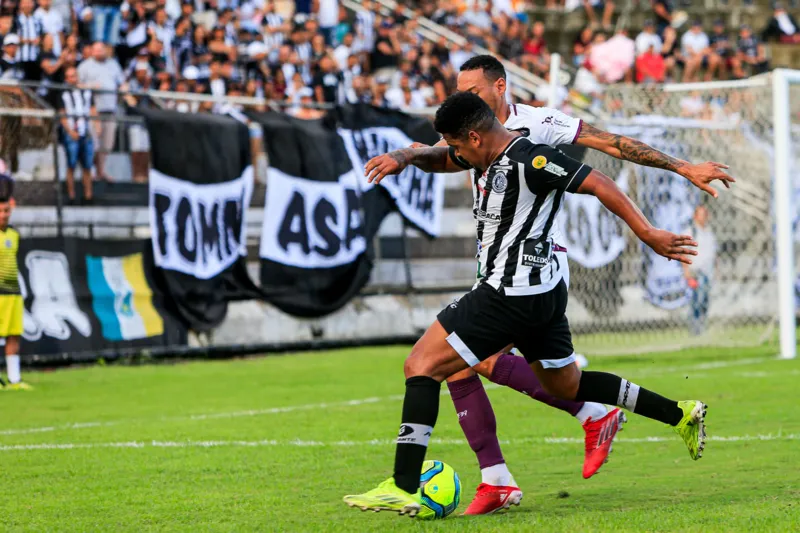 Gigante tenta vitória dentro do Fumeirão, após quatro jogos sem vencer