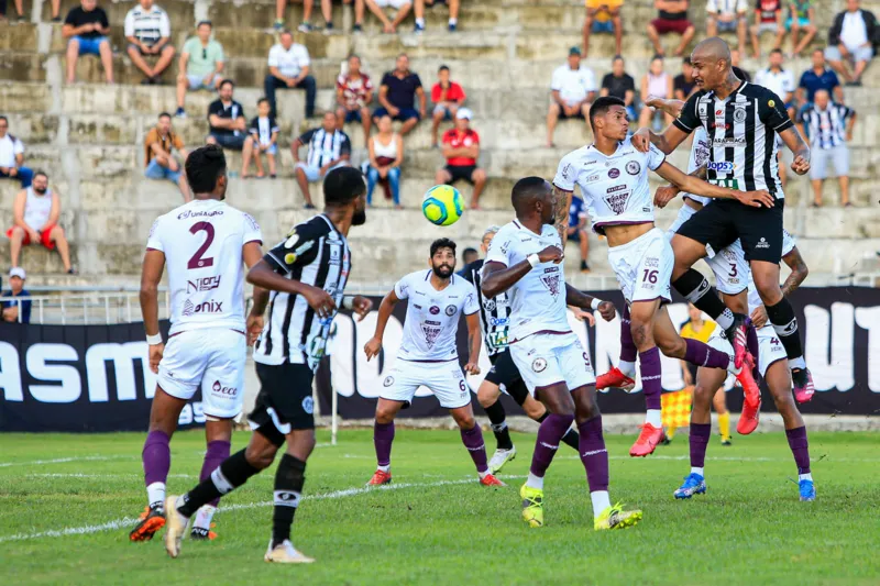No 1º turno. alagoanos e baianos empataram por 1 a 1, em Arapiraca