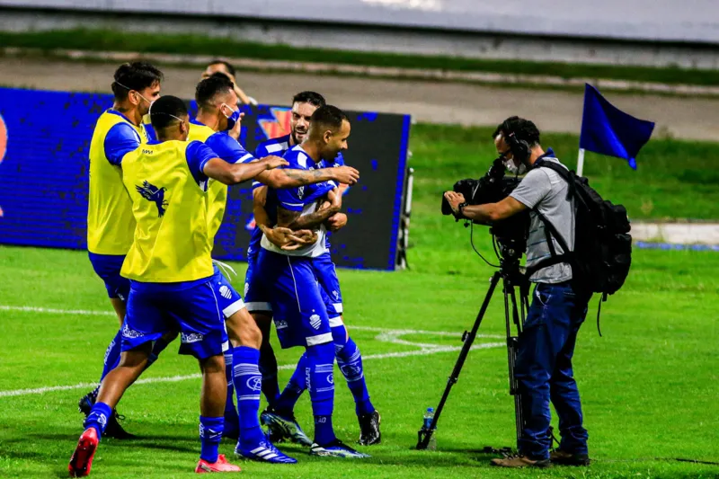 CSA bate o Bahia e dorme na liderança do Grupo B da Copa do Nordeste