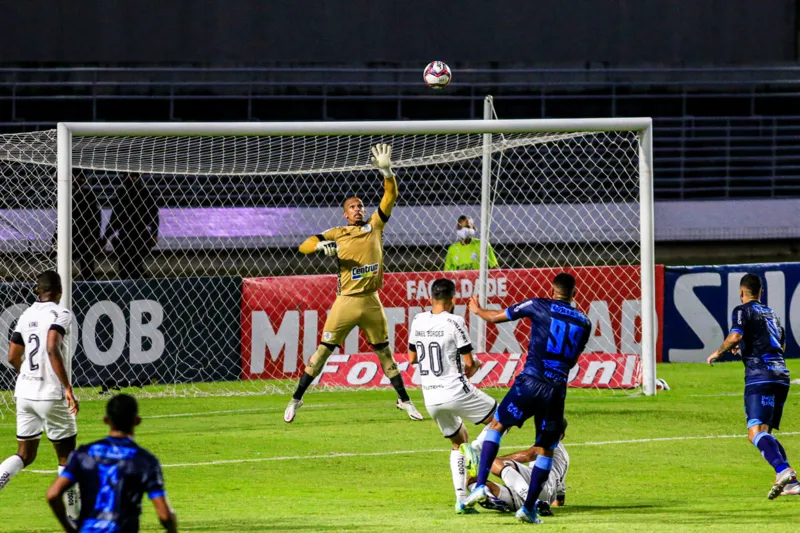 Na volta da torcida ao Rei Pelé, CSA vence o Botafogo-RJ por 2 a 0, pela Série B