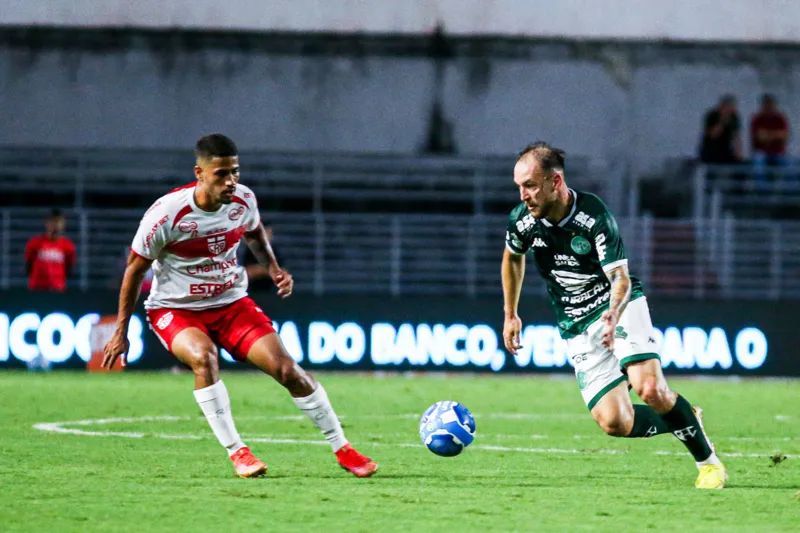 Com gol de Lucas Lima, CRB bate Guarani e sobe uma posição na tabela