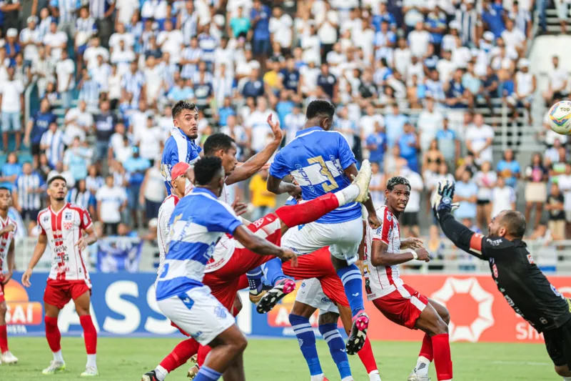 CSA leva empate do Penedense e tem vaga no G4 do Alagoano ameaçada